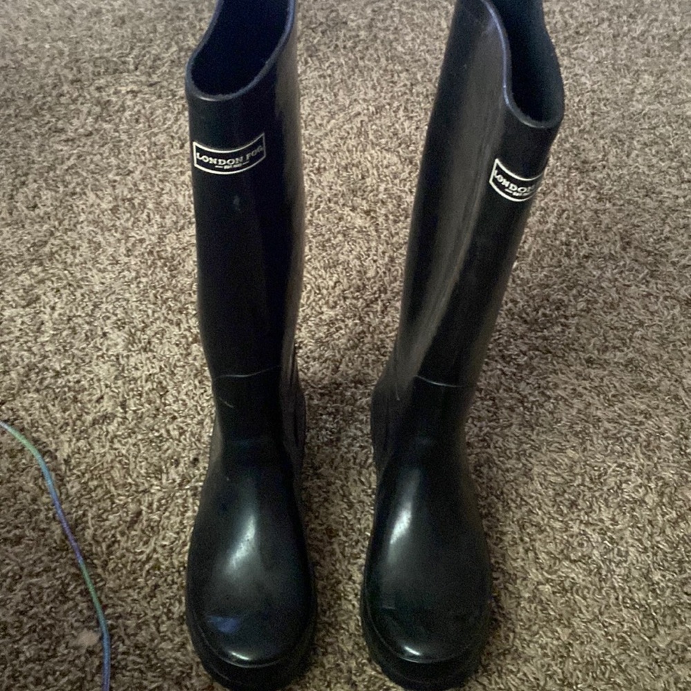 LONDON FOG knee high rain boots